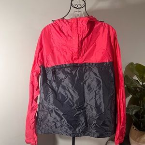 Patagonia rain jacket pullover - M